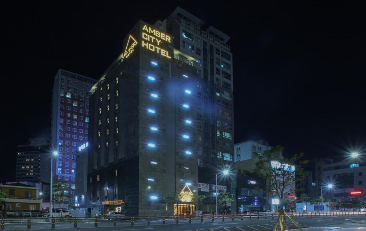 แอมเบอร์ ซิตี้ โฮเต็ล Hotel เมืองเชจู ภายนอก รูปภาพ